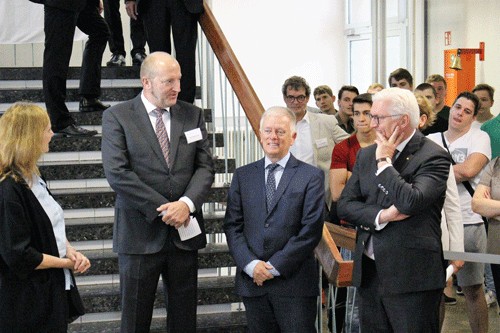 …. und einer kurzen Vorstellung der Schule durch den Schulleiter Herr Machner.